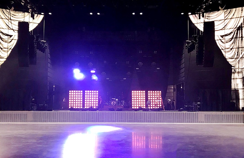 The Anthem Stage Barriers