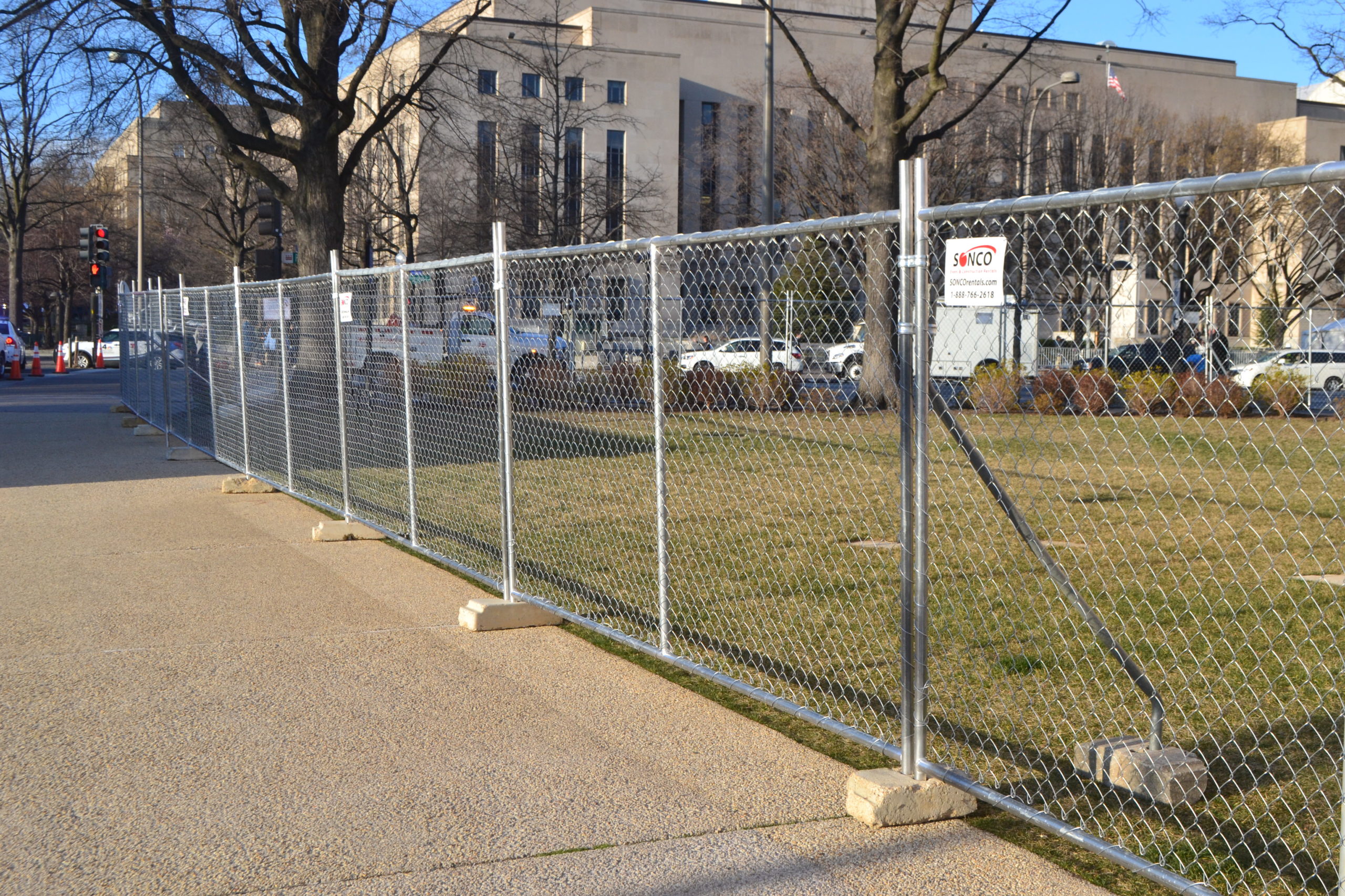 Temporary Fence Panels: Security Use